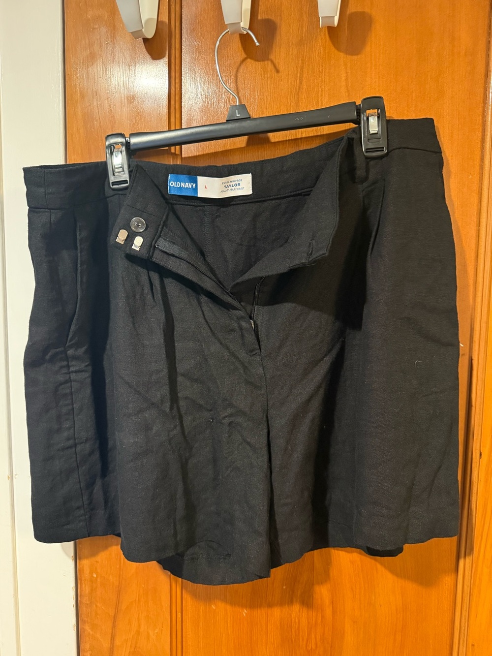 Old Navy Black Linen Blend Shorts